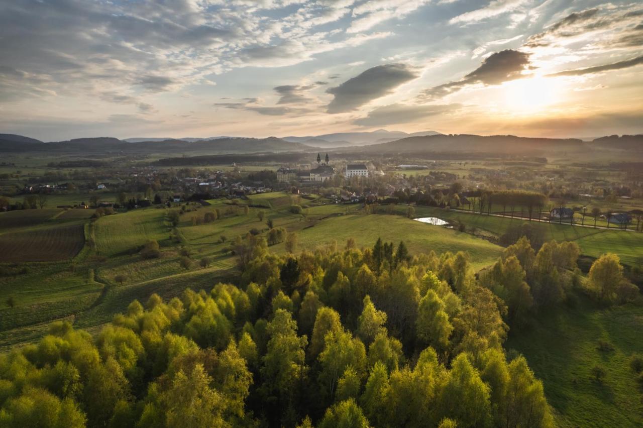 Agroturystyka Zielna 16. Krzeszow  ภายนอก รูปภาพ