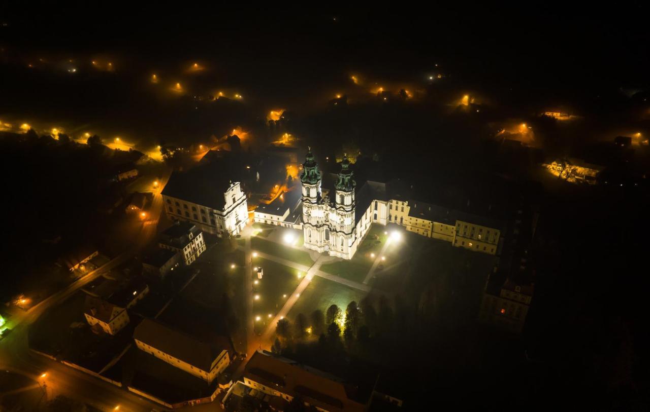 Agroturystyka Zielna 16. Krzeszow  ภายนอก รูปภาพ
